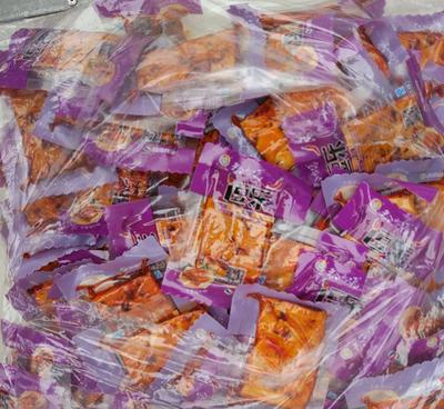 新品都市派逗乐豆干 迷你豆干散装豆腐干 四川特产辣零食
