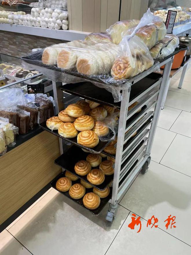 家乐福、比优特、哈尔信.哈市多家超市散装食品“裸售”,消费者质疑卫生安全